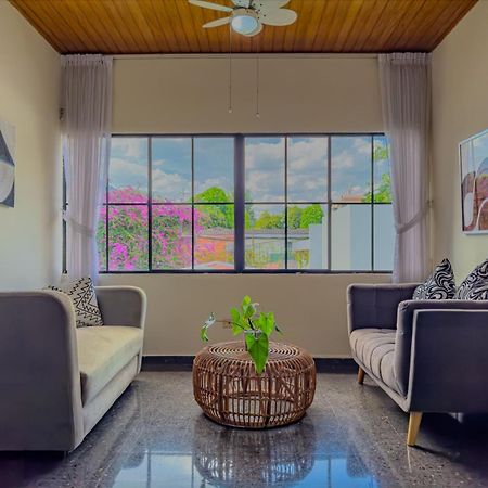 Cardedeu Suites Сан-Сальвадор Экстерьер фото